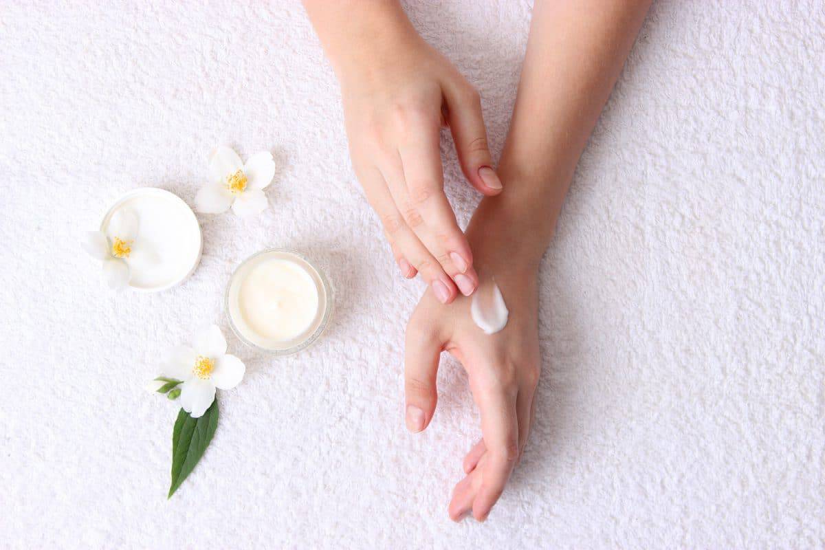 Body care products 2 shutterstock 1095454328 min