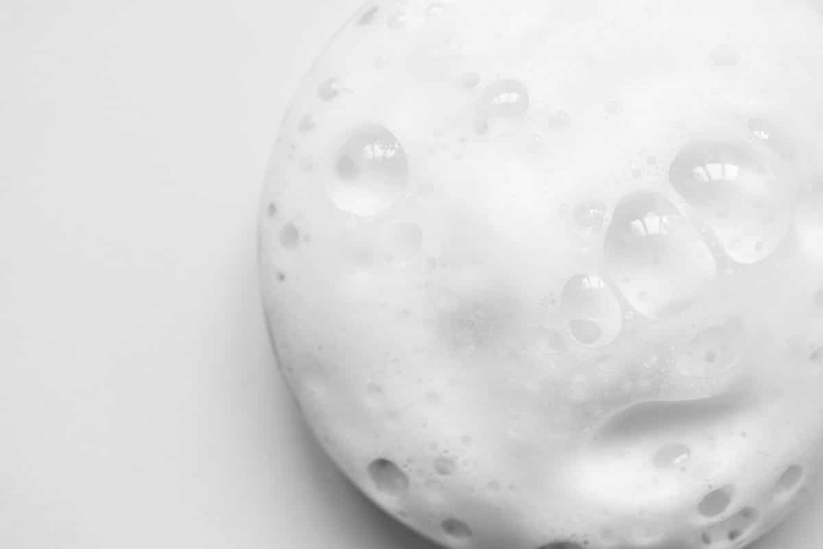 Cleanser products 5 shutterstock 1394726990 min