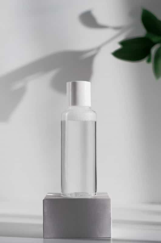 Cleansing products 5 shutterstock 1496510066 min