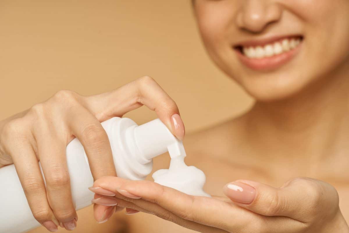 Cleanser products 2 shutterstock 1917304352 min